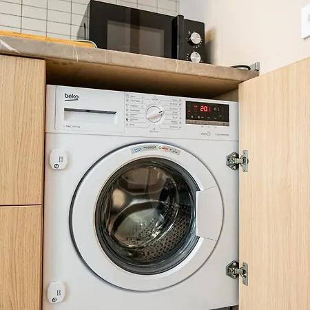 Black Sea Spacious 3br By Flat Manаger וארנה