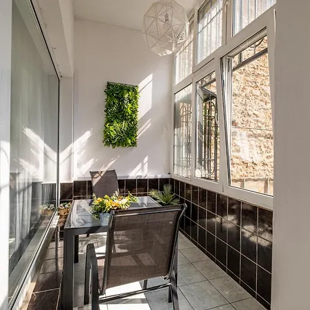 Black Sea Spacious 3br By Flat Manаger דירה *