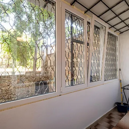 Black Sea Spacious 3br By Flat Manаger Apartmán