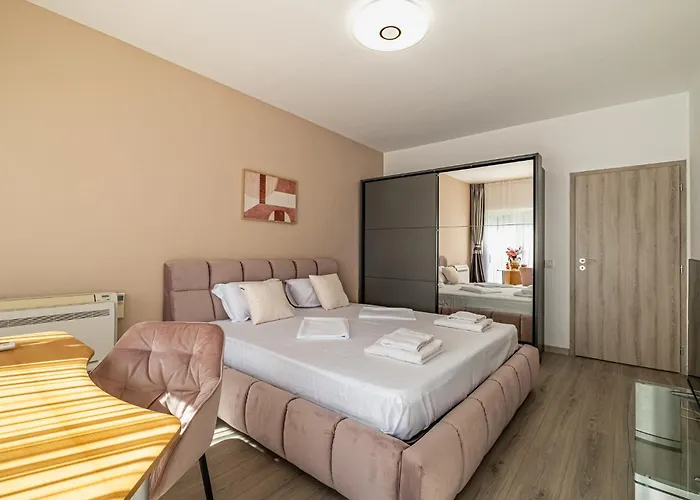 Black Sea Spacious 3br By Flat Manаger Daire Varna